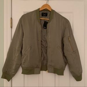 Forever 21 bomber jacket